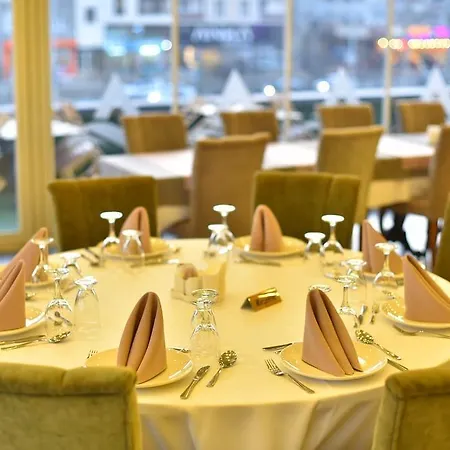 Alesha Hotel
