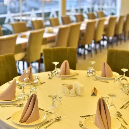 Hotel Alesha 4*