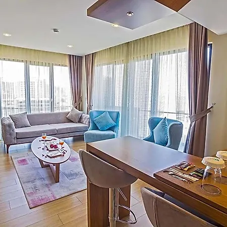 Alesha 3* Trabzon