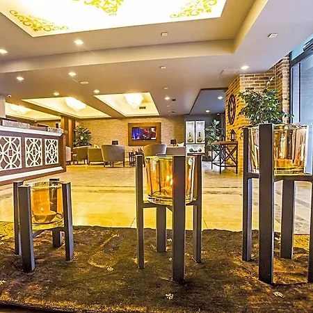 Alesha 3* Trabzon
