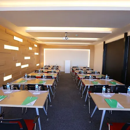 Alesha Hotel 3*