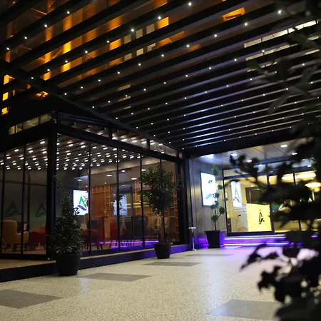 Hotel Alesha 3*