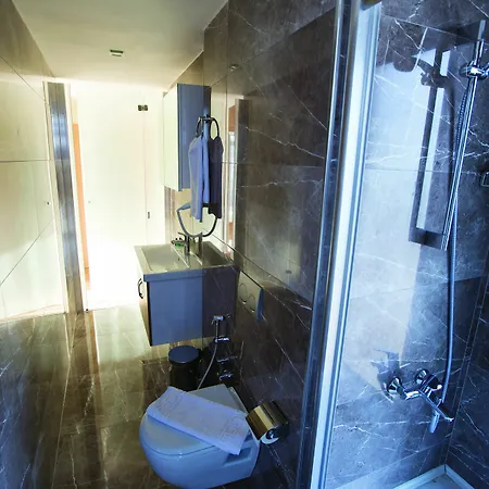 Alesha Hotel&residence 4*